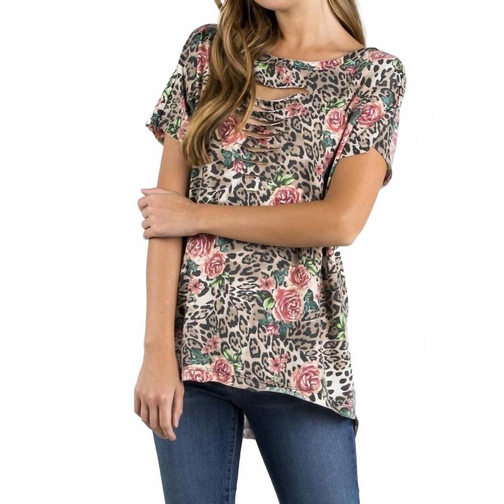 NEW NU LABEL cut-out neck open back short sleeve top in leopard floral